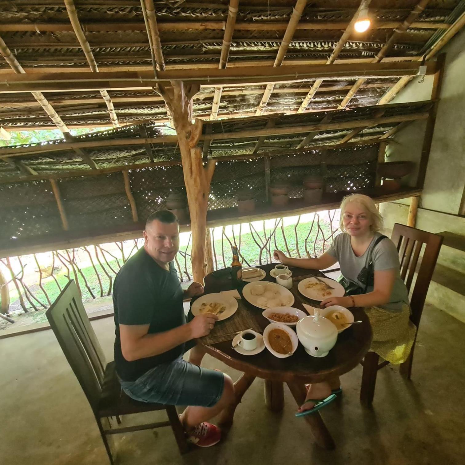 Elephant Paradise Safari Bungalow อุดาวาลาเว ภายนอก รูปภาพ